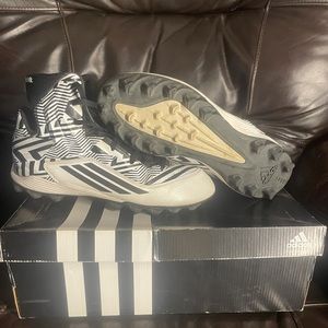Adidas football cleats men’s size 8 1/2 only worn one season